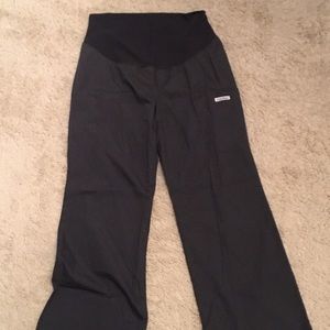 Maternity scrub pants